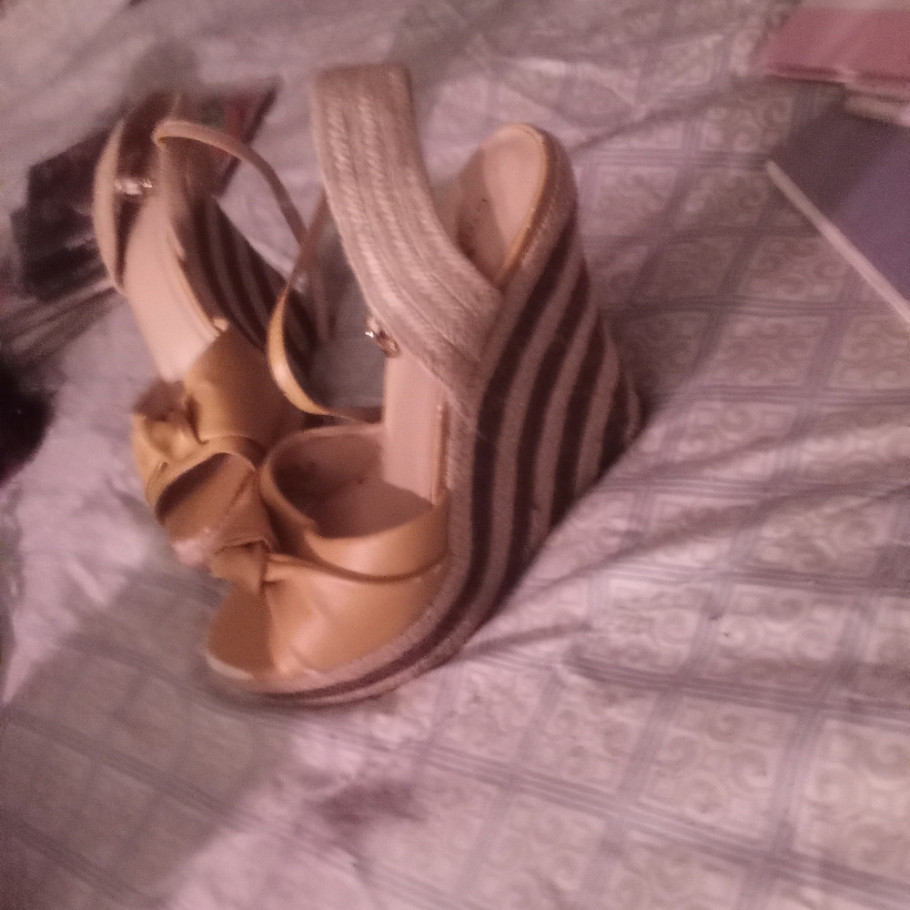 Tallulah Blu wedge heels